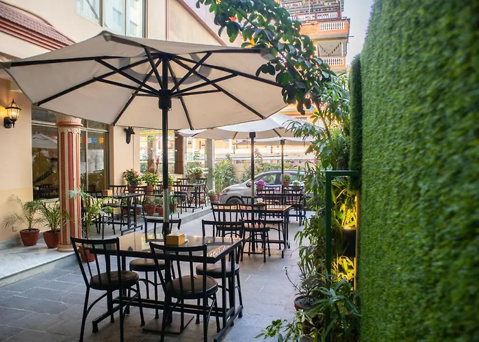 Magnificent Hotel 3*