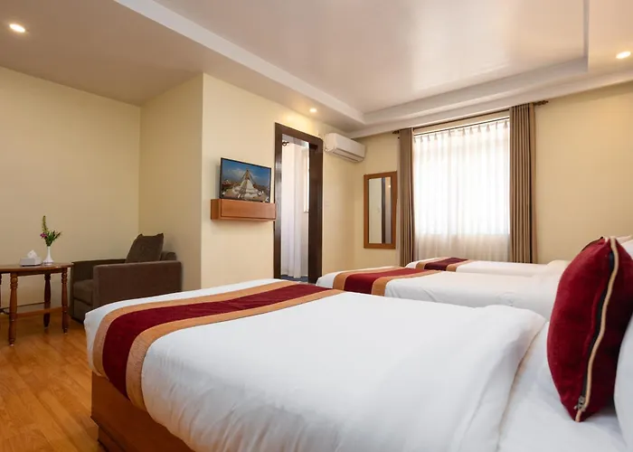 Hotel Magnificent 3*